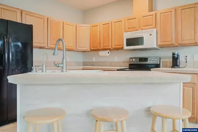 311 W Jadon Dr, Lebanon, OR 97355 - Photo 14