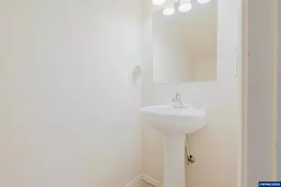 311 W Jadon Dr, Lebanon, OR 97355 - Photo 12