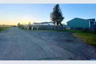 4455 Blueberry (-4445) Ln NE, Salem, OR 97305 - Photo 38