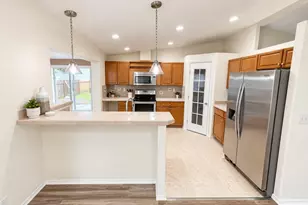 4455 Blueberry (-4445) Ln NE, Salem, OR 97305 - Photo 16