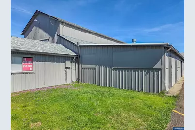 2721 S Main St, Lebanon, OR 97355 - Photo 12
