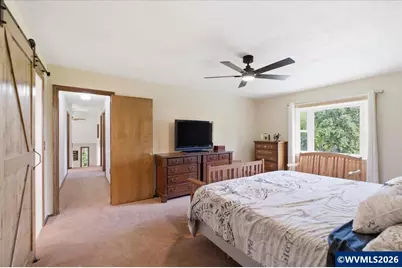 36909 Edgemont Dr, Lebanon, OR 97355 - Photo 24