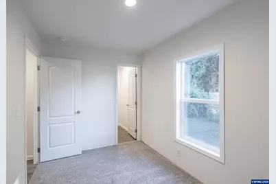 3124 Surfwood Dr NE, Salem, OR 97305 - Photo 28