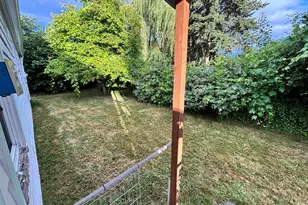 1060 Hickory St NE, Salem, OR 97301 - Photo 22
