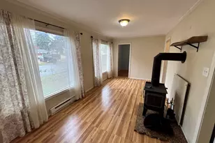 1060 Hickory St NE, Salem, OR 97301 - Photo 6