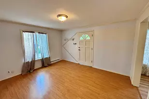 1060 Hickory St NE, Salem, OR 97301 - Photo 6