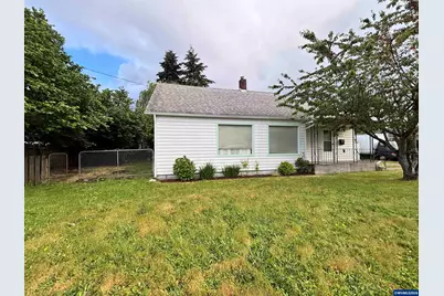 1060 Hickory St NE, Salem, OR 97301 - Photo 2