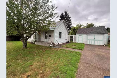 1060 Hickory St NE, Salem, OR 97301 - Photo 2