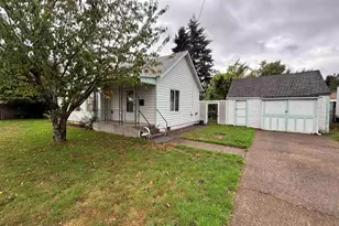 1060 Hickory St NE, Salem, OR 97301 - Photo 2