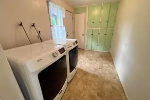 1060 Hickory St NE, Salem, OR 97301 - Photo 14