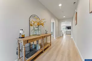 1493 SE Huckleberry Ave, Dallas, OR 97338 - Photo 6