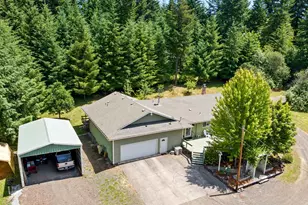 39711 Lacomb Dr, Lebanon, OR 97355 - Photo 32