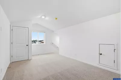 1379 Nolan Av SE, Albany, OR 97322 - Photo 32