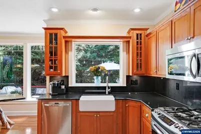 2467 Morrow Ct NW, Salem, OR 97304 - Photo 16