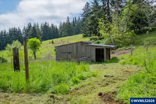 28600 Jones Dr, Sweet Home, OR 97386 - Photo 28