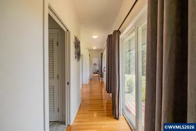28600 Jones Dr, Sweet Home, OR 97386 - Photo 10