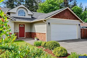 632 W Maple St, Stayton, OR 97383 - Photo 4