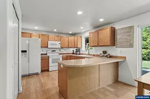8768 Box Elder St, Corvallis, OR 97330 - Photo 10