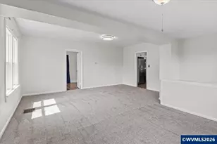 994 Terrance Dr NW, Salem, OR 97304 - Photo 16
