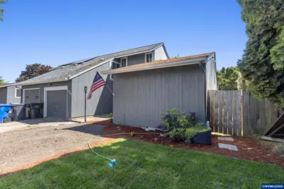 4766 Buffalo Dr SE, Salem, OR 97317 - Photo 2