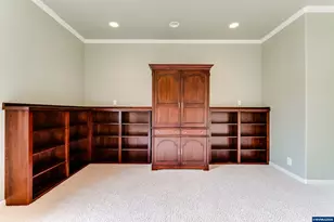 875 Sand Ave, Eugene, OR 97401 - Photo 8