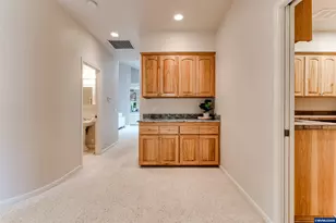 875 Sand Ave, Eugene, OR 97401 - Photo 14