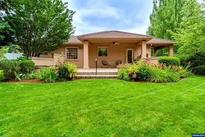 875 Sand Av, Eugene, OR 97401 - Photo 30