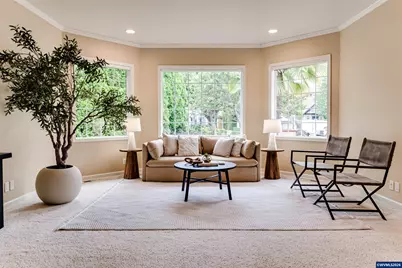 875 Sand Av, Eugene, OR 97401 - Photo 2