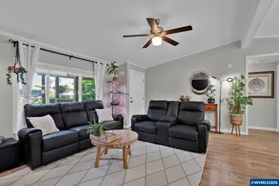 310 Chicago St NE, Albany, OR 97321 - Photo 12