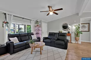 310 Chicago St NE, Albany, OR 97321 - Photo 12