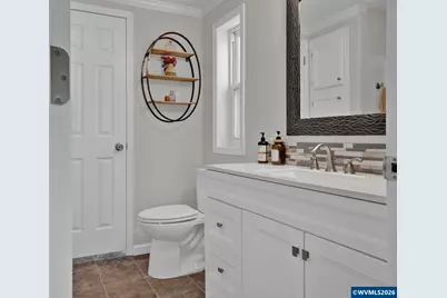 310 Chicago St NE, Albany, OR 97321 - Photo 24