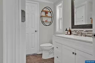 310 Chicago St NE, Albany, OR 97321 - Photo 24