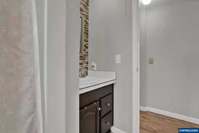 310 Chicago St NE, Albany, OR 97321 - Photo 32