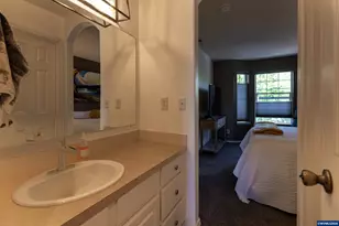 384 Crystal Springs Ln N, Keizer, OR 97303 - Photo 34