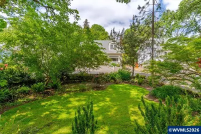 635 Church St SE, Salem, OR 97301 - Photo 38