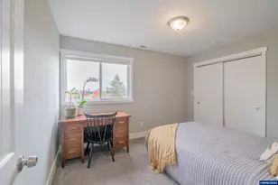 208 NW Lewisburg Ave, Corvallis, OR 97330 - Photo 16