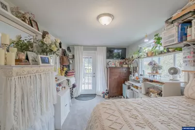 208 NW Lewisburg Av, Corvallis, OR 97330 - Photo 20