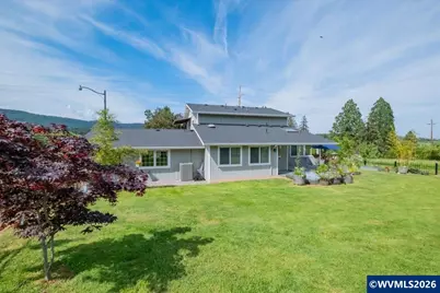 208 NW Lewisburg Av, Corvallis, OR 97330 - Photo 38