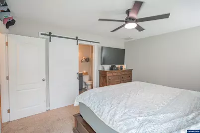 191 E Jadon Dr, Lebanon, OR 97355 - Photo 14
