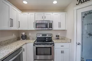 191 E Jadon Dr, Lebanon, OR 97355 - Photo 8