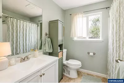 153 S 6th St, Lebanon, OR 97355 - Photo 14