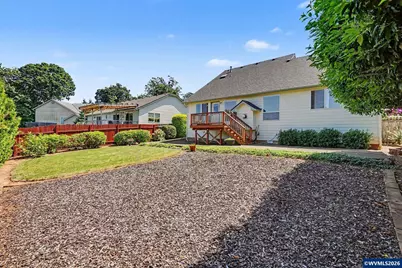 2041 Rollin Av NW, Salem, OR 97304 - Photo 40