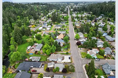 1148 S Water St, Silverton, OR 97381 - Photo 30
