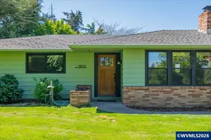 2832 NW Oak Grove Dr, Albany, OR 97321 - Photo 4