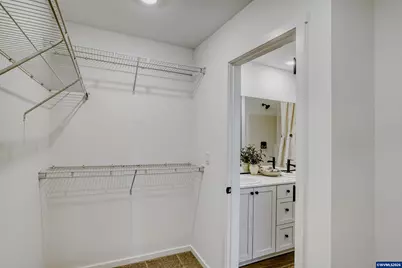 531 Spring Av, Woodburn, OR 97071 - Photo 18