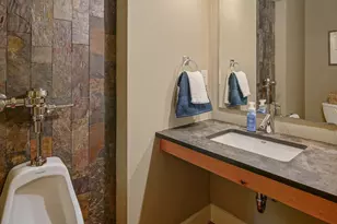2015 Landaggard Dr NW, Salem, OR 97304 - Photo 24