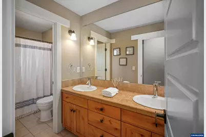 2015 Landaggard Dr NW, Salem, OR 97304 - Photo 44
