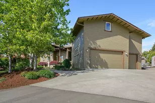 2015 Landaggard Dr NW, Salem, OR 97304 - Photo 2