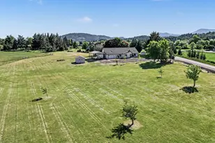 1753 Wooded Knolls Dr, Philomath, OR 97370 - Photo 1