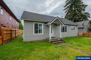 2215 Main St, Sweet Home, OR 97386 - Photo 4